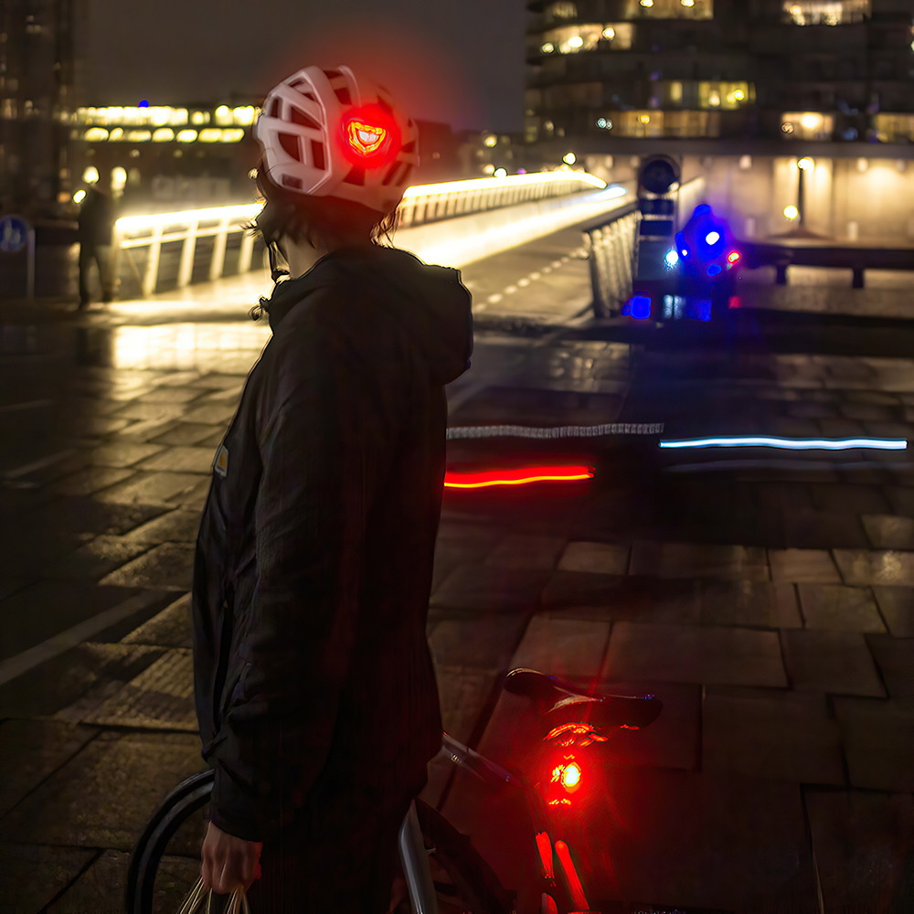 NKX City LED Biciklistička Kaciga s Ugrađenim Svjetlom