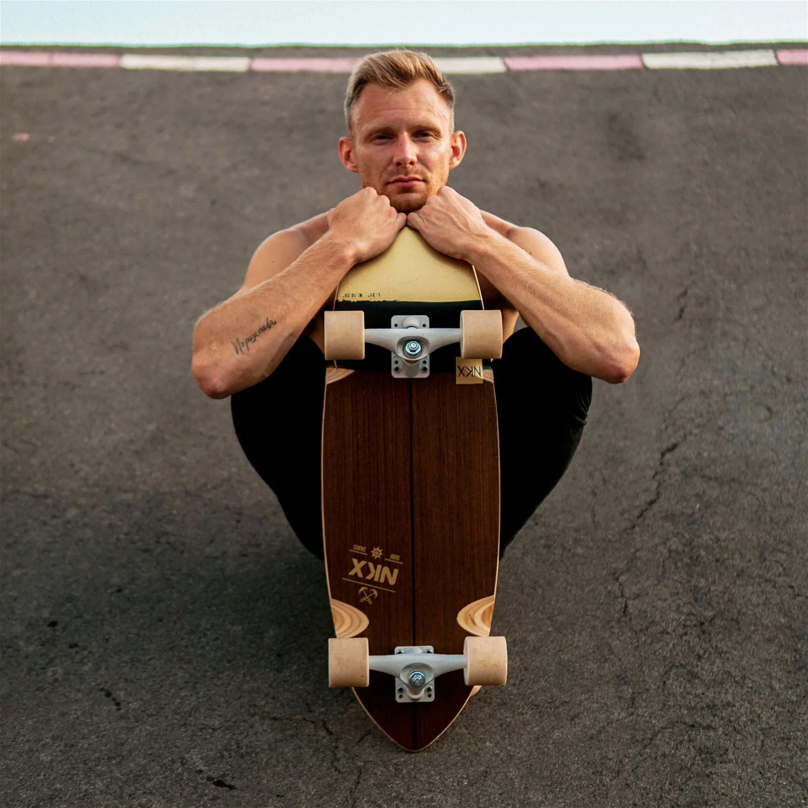 NKX Maverick Surfskate Serija