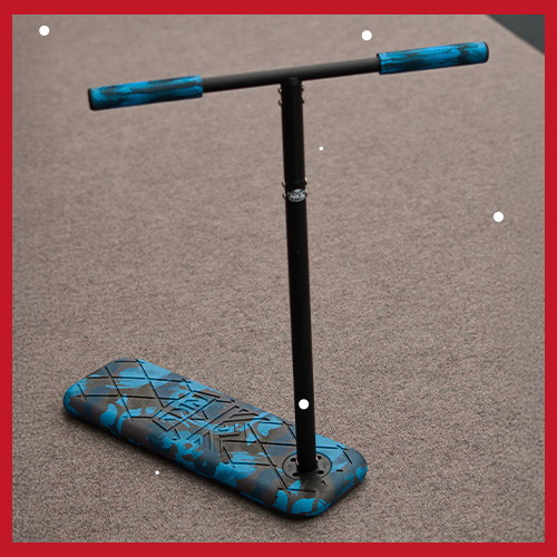 Trampolinski romobil